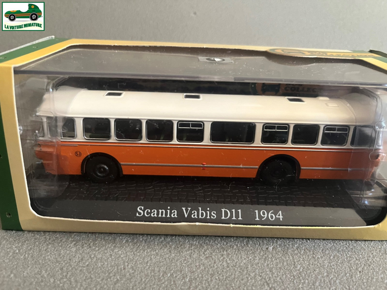 Voiture miniature Scania Vabis D11 1964 Autobus Bus Collection Atlas 1/72