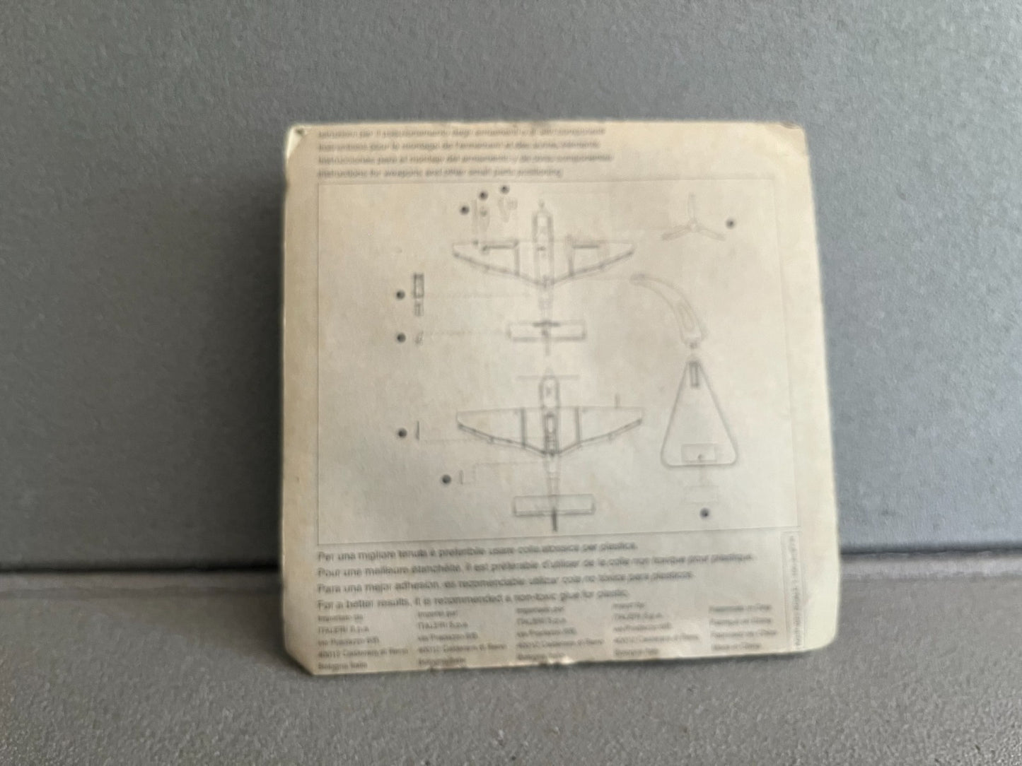 Avion miniature Militaire Ju-87r Fabbri Italeri 1/100