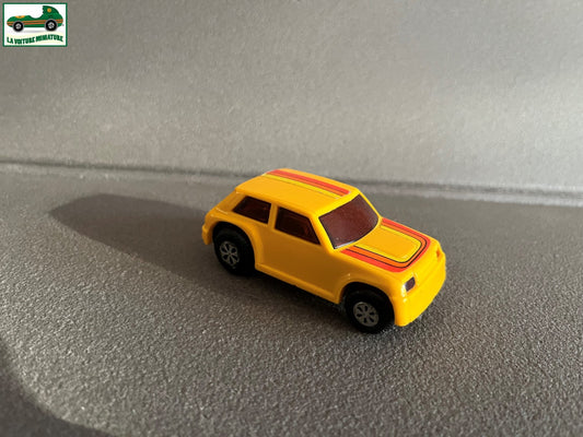 Ancien Jouet de Bazar Plastique Renault 5 KY KAI YIP No.3348 China