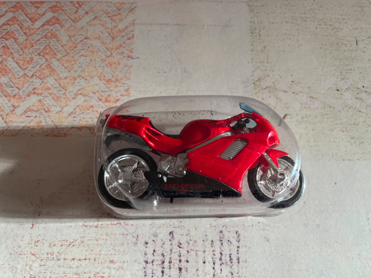 Moto miniature Honda NR Motos à Collectionner Maisto Altaya au 1/18
