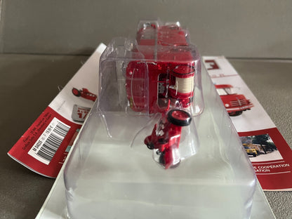 Voiture miniature Camion Berliet GLCK 10 R Pompiers Metz Hachette 1/43