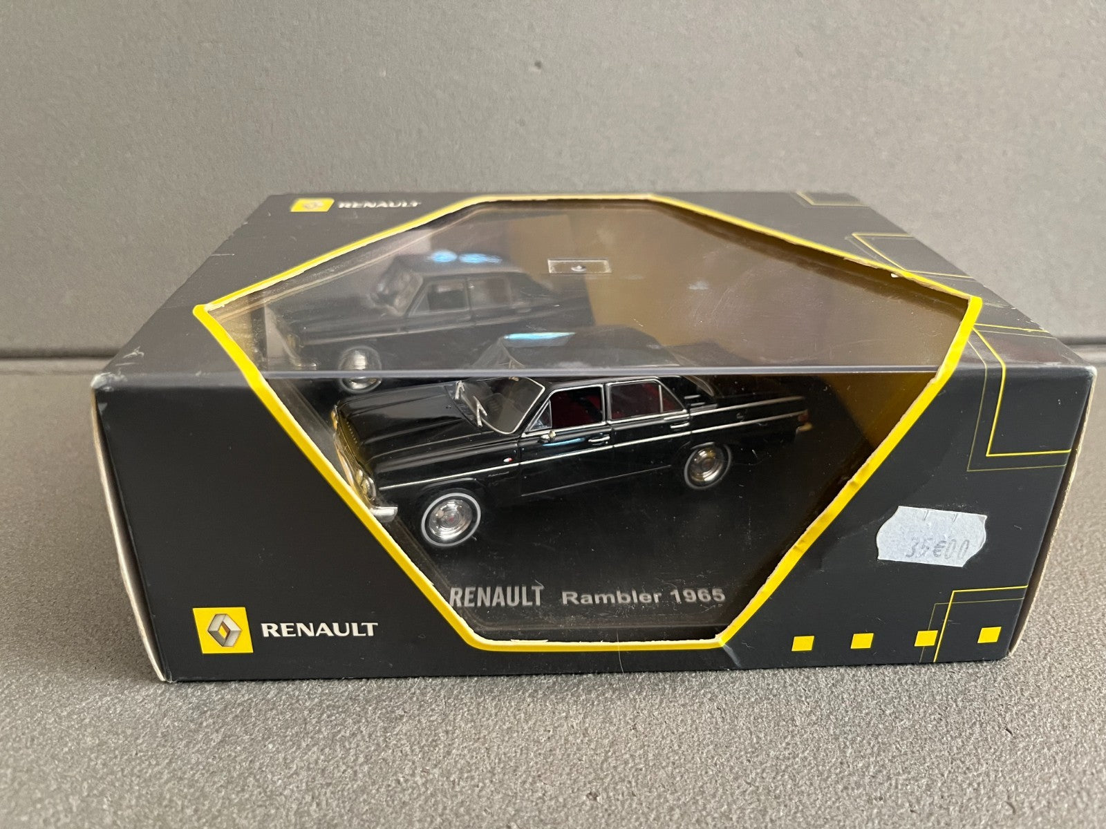 Voiture Miniature Renault Rambler 1965 Universal Hobbies au 1/43
