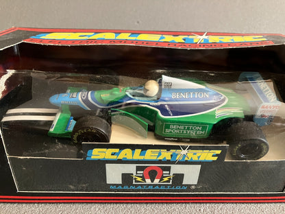Voiture Miniature Circuit Formule 1  Ford Benetton B193 C237  Scalextric 1/32