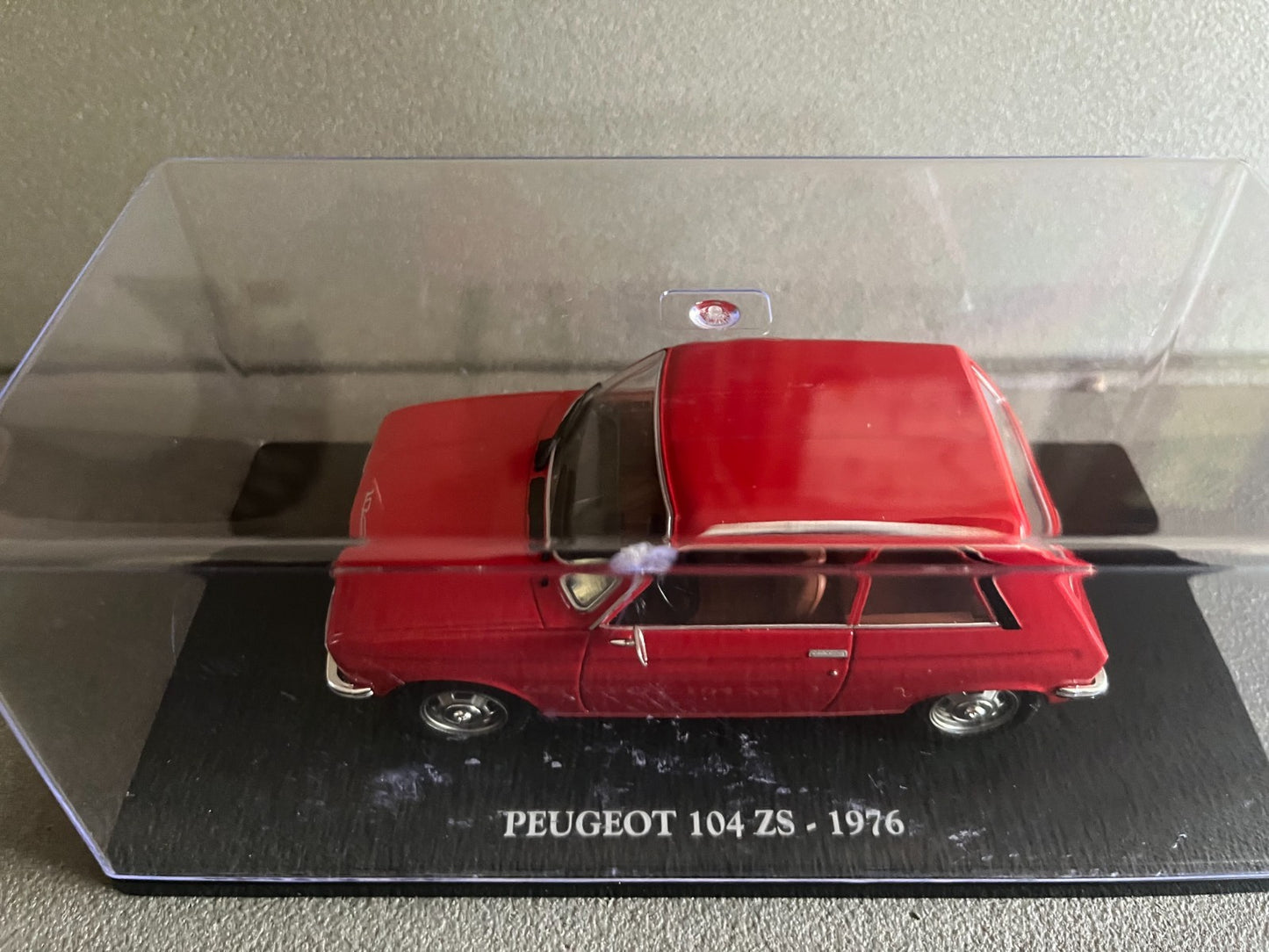 Voiture miniature Peugeot 104 ZS 1976 au 1/24