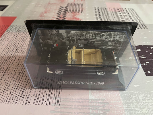 Voiture miniature Simca Presidence 1960 au 1/43