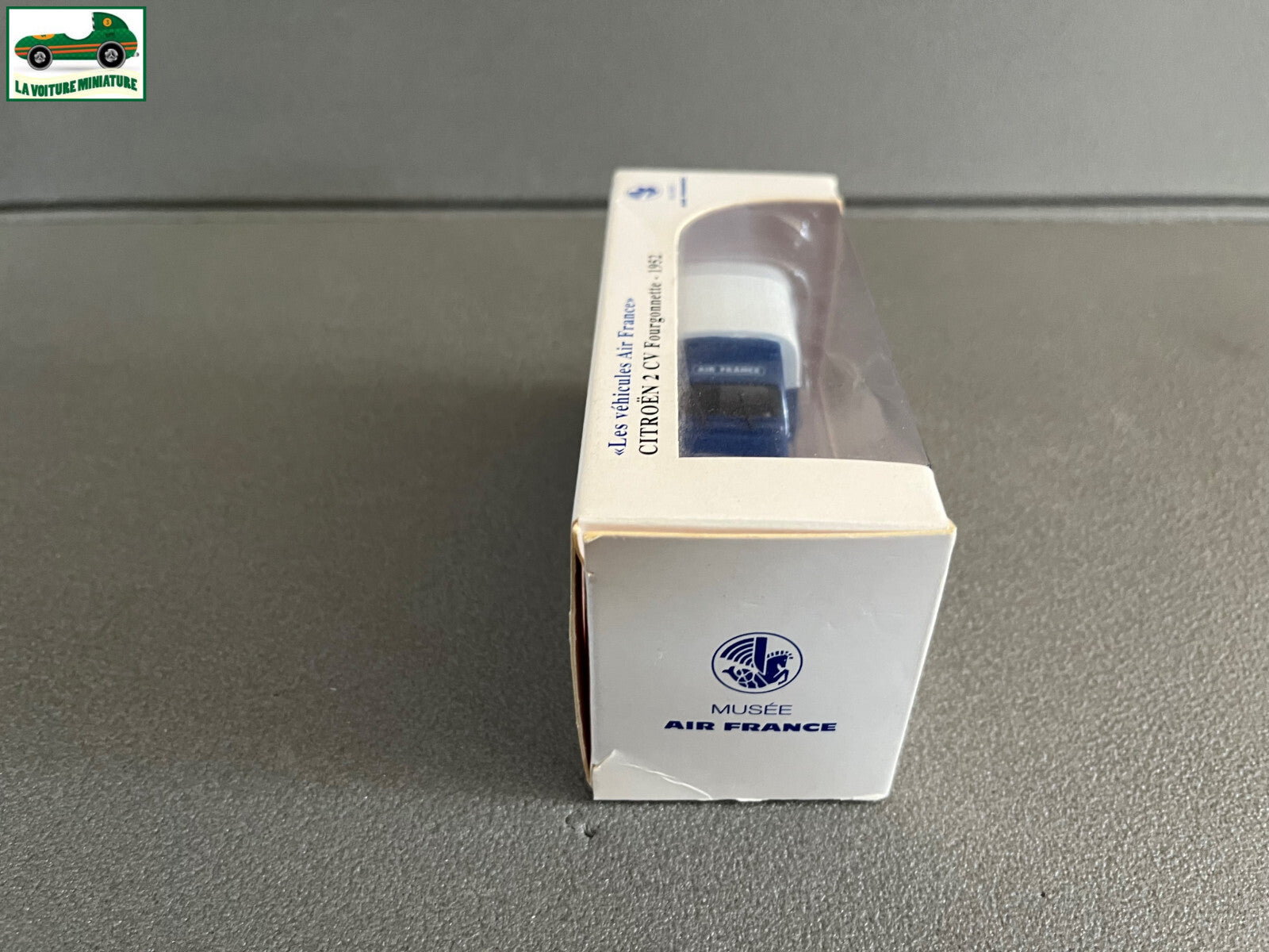 Voiture miniature Citroen 2 CV Fourgonnette 1952 Air France Norev au 1/43