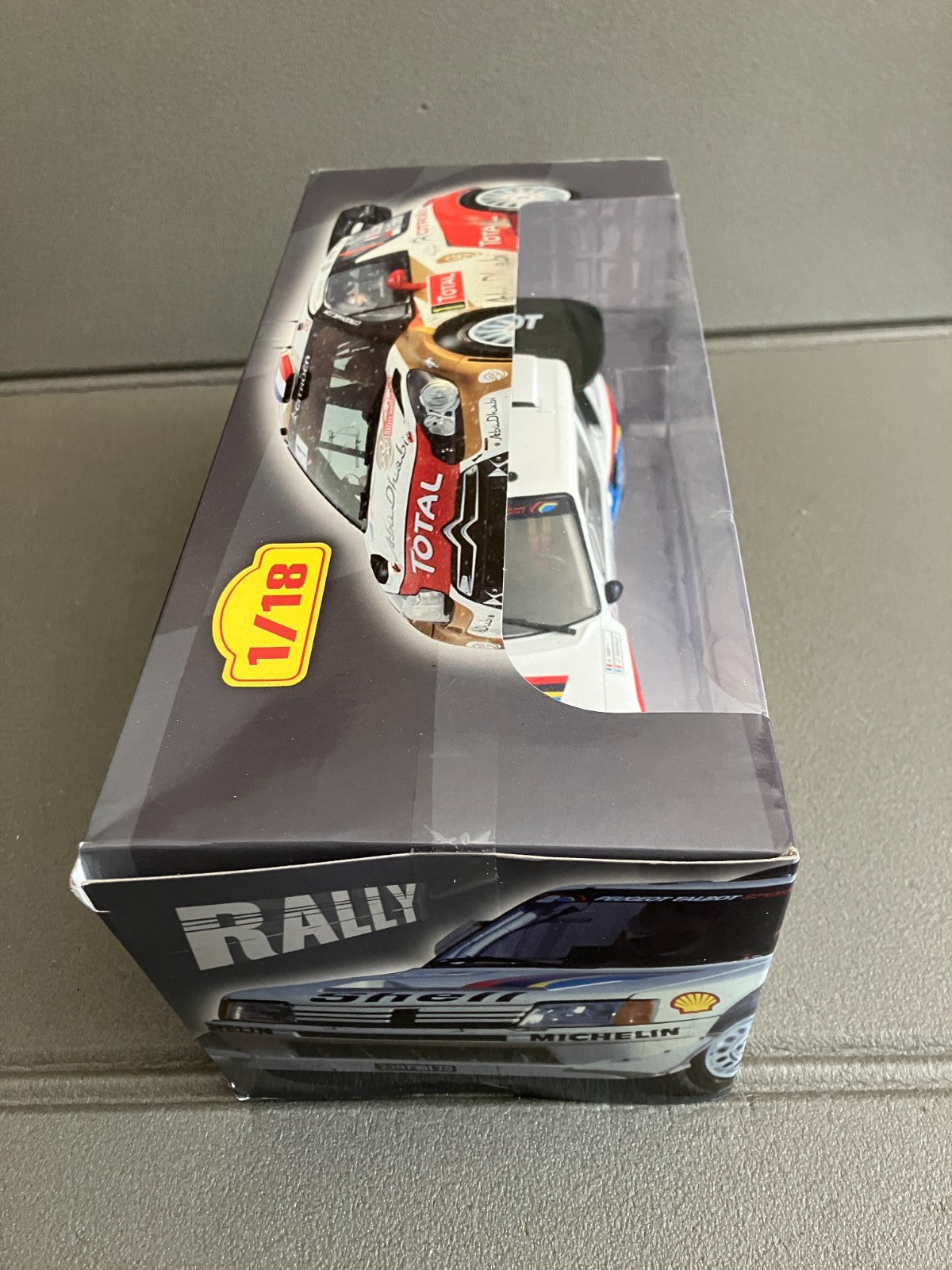 Voiture miniature Peugeot 205 Tour de Corse Rallye Saby 1986 Altaya au 1/18