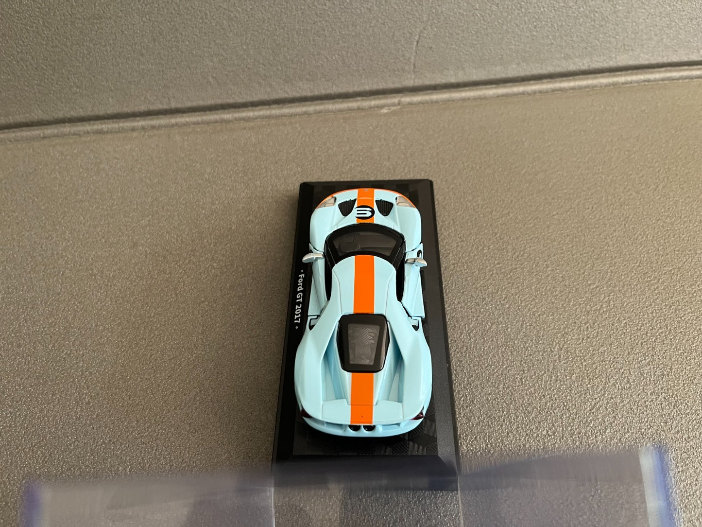 Voiture Miniature Ford GT 2017 au 1/43