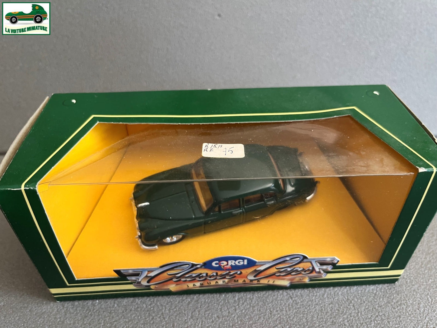 Voiture miniature Jaguar Mark II Corgi D700/5 au 1/43