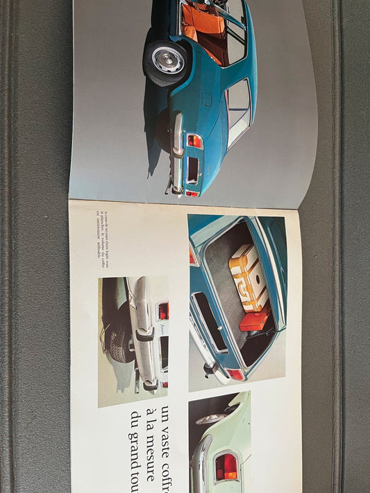 Ancien Dépliant Brochure Documentation Automobile Peugeot 504