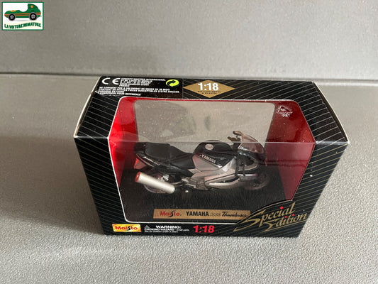 Moto miniature Yamaha 1000 Thunderace Maisto au 1/18