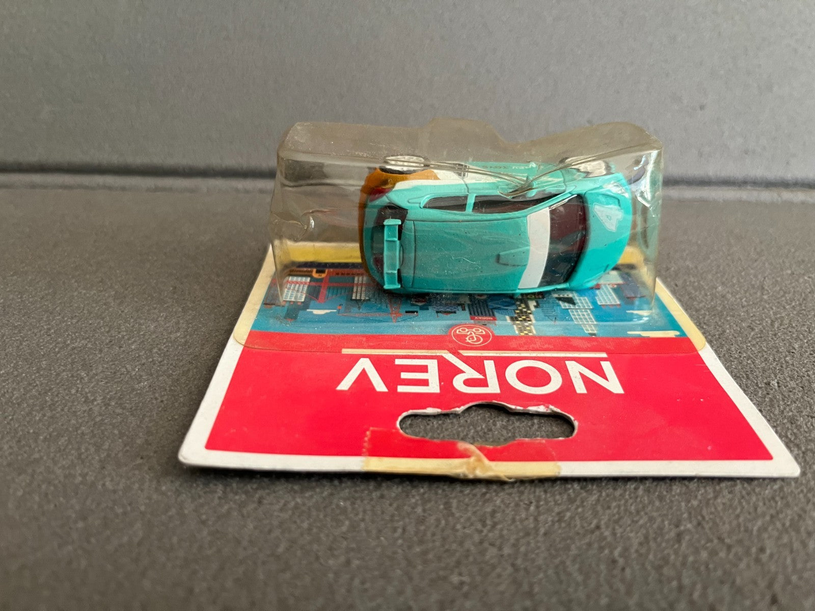 Voiture miniature Peugeot 208 T16 Street Racer Norev 3 inches 1/64