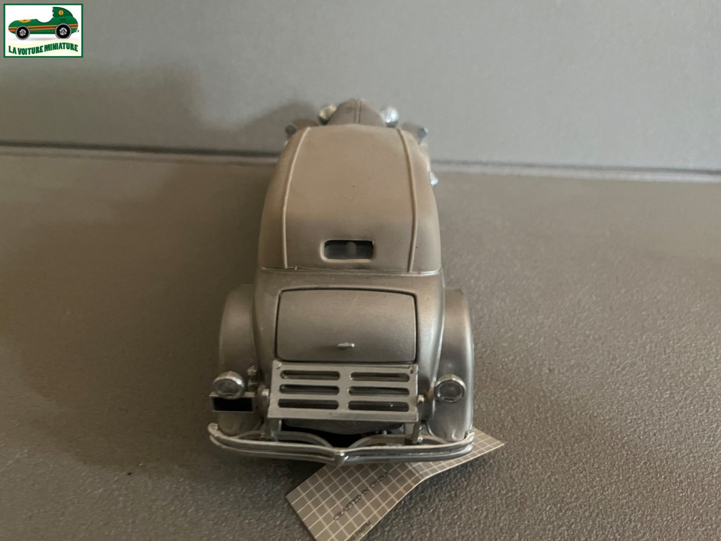 Voiture miniature 1933 Duesenberg SJ Twenty Grand Franklin Mint 1/24 Défauts