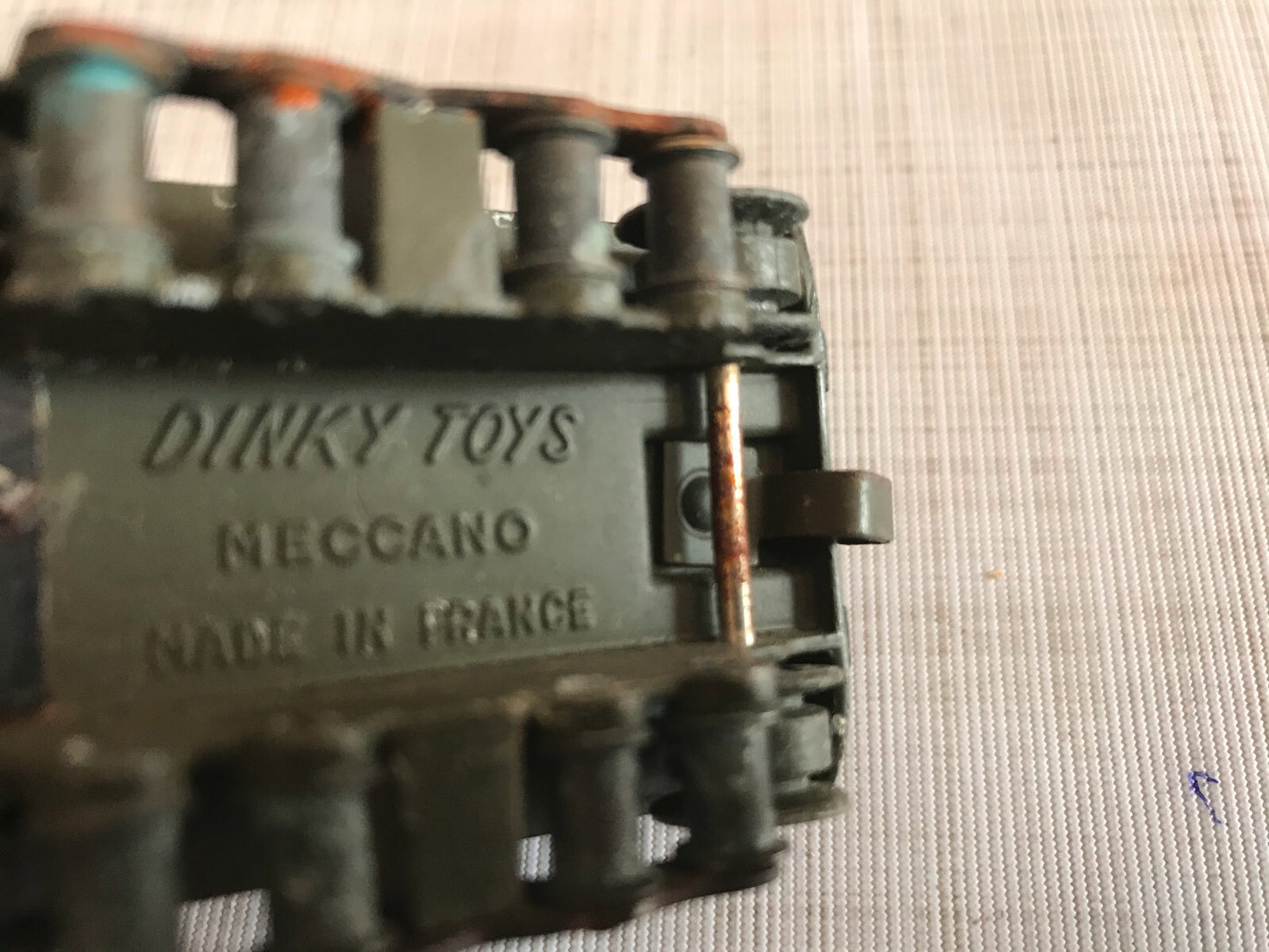 Ancienne Voiture Miniature Dinky Toys Armée 822 Half Track Meccano France Epave