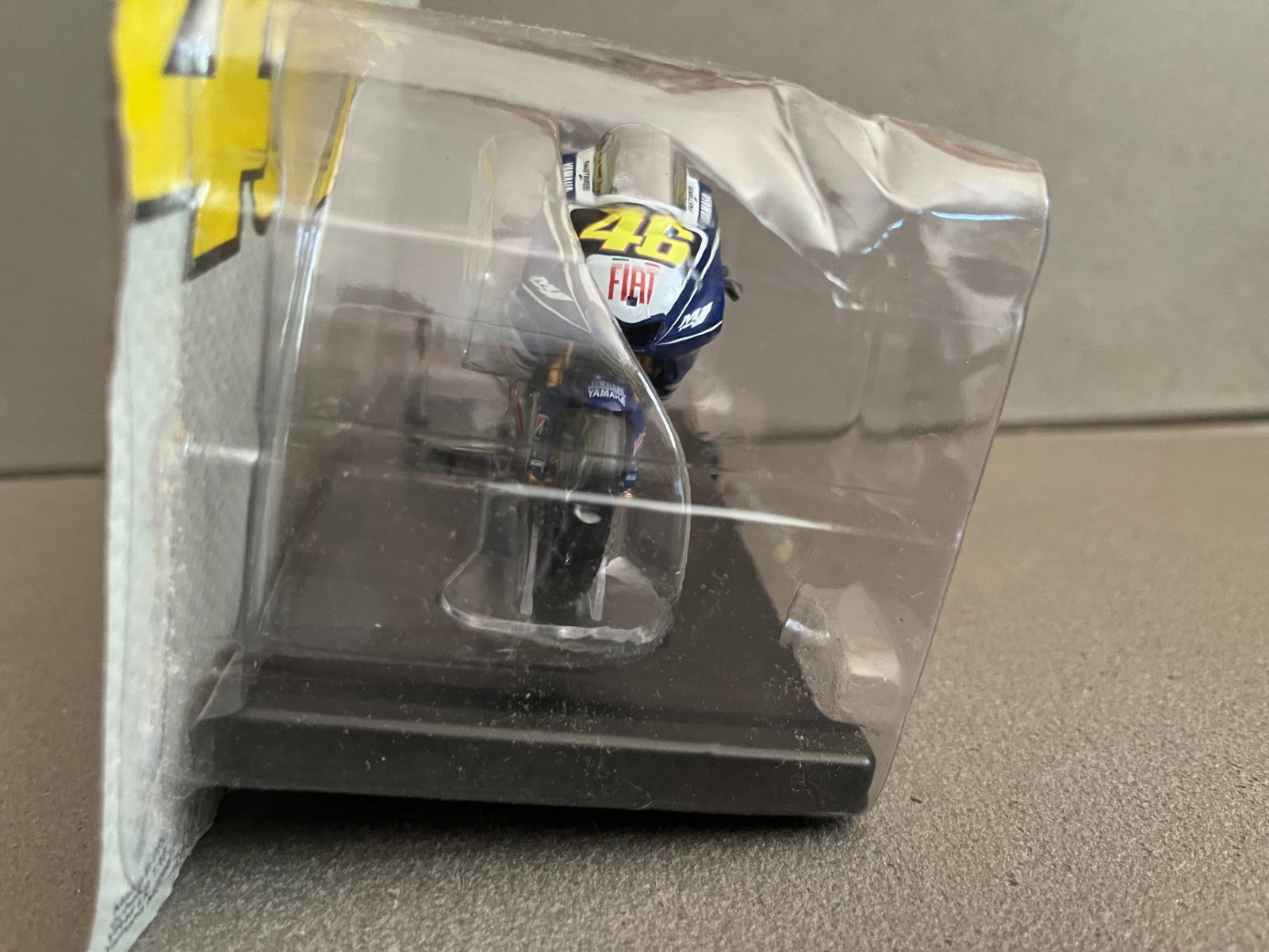 Moto GP miniature Valentino Rossi 46 Yamaha YZR-M1 World Champion 2008 1/18
