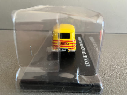 Voiture miniature Renault Juvaquatre Flamidor Auto Plus Hachette 1/43