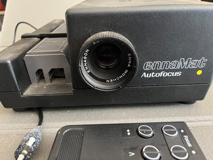 Ancien Projecteur Diapositive Ennamat Autofocus