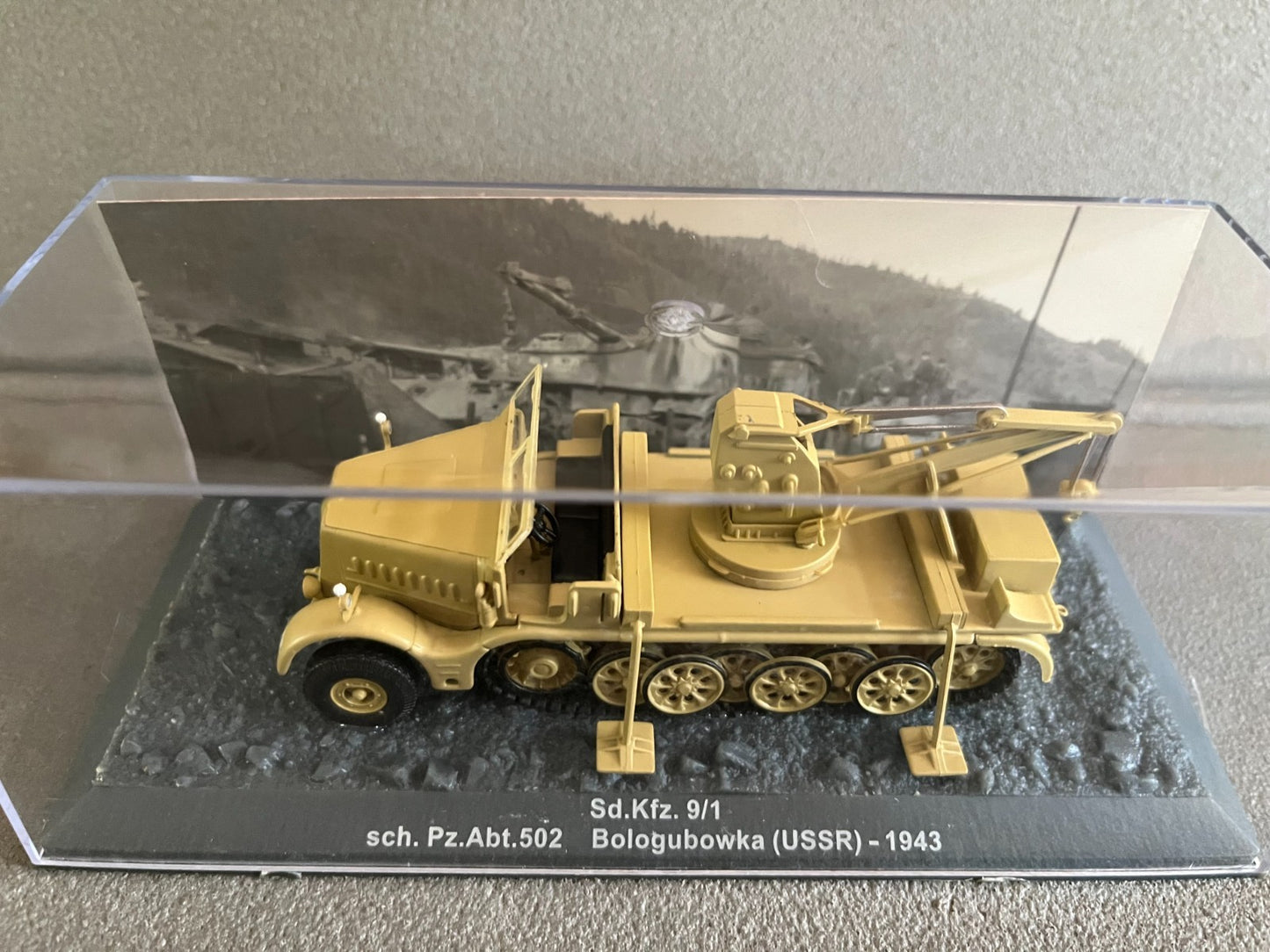 Miniature Militaire Char Tank Blindé Sd. Kfz. 9/1 Altaya 1/72