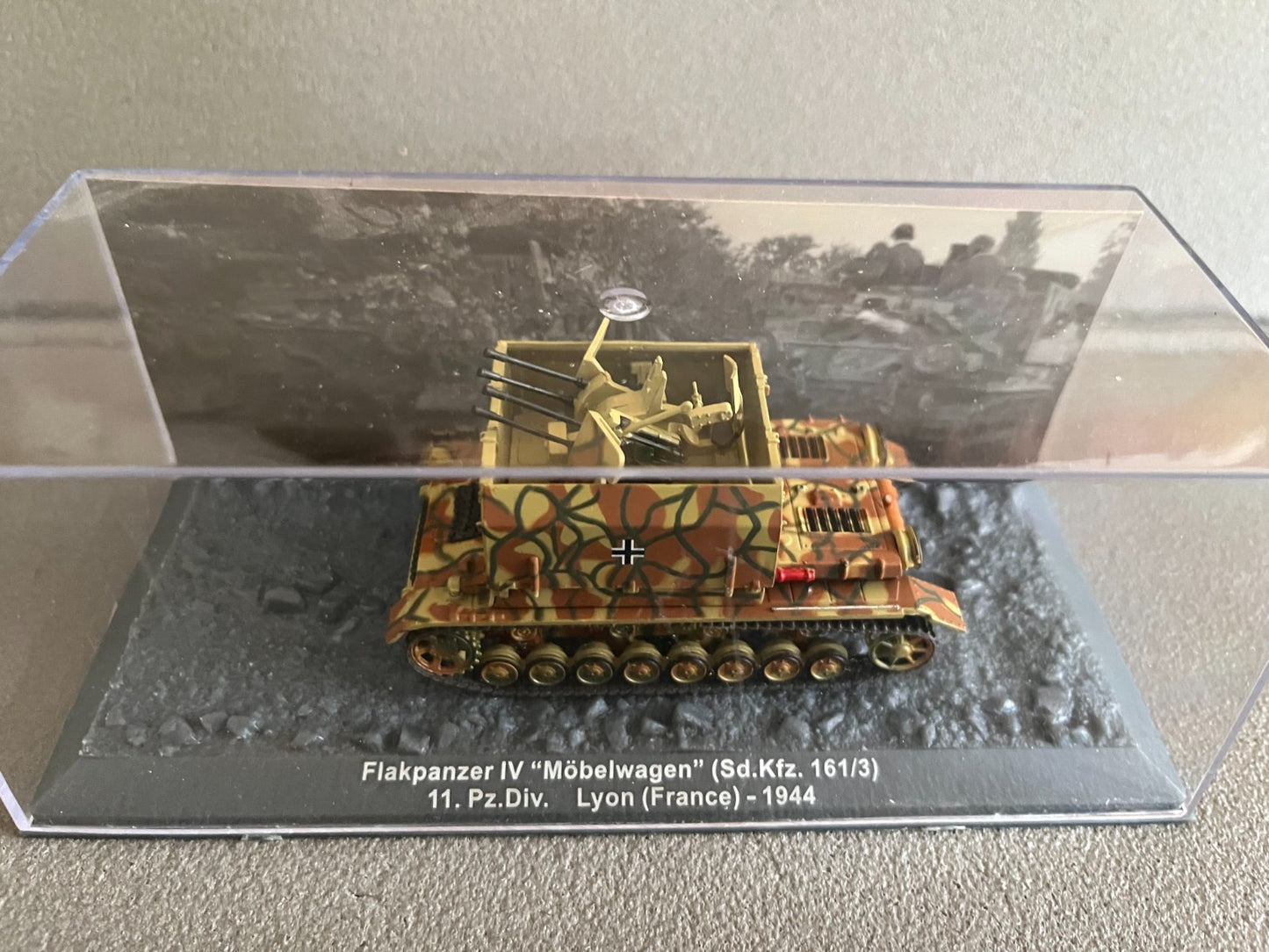 Miniature Militaire Char Tank Blindé Flakpanzer IV Mobelwagen Altaya 1/72