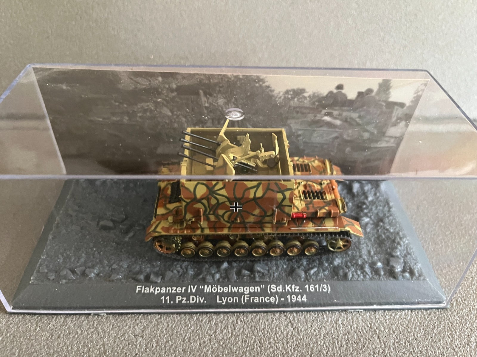 Miniature Militaire Char Tank Blindé Flakpanzer IV Mobelwagen Altaya 1/72