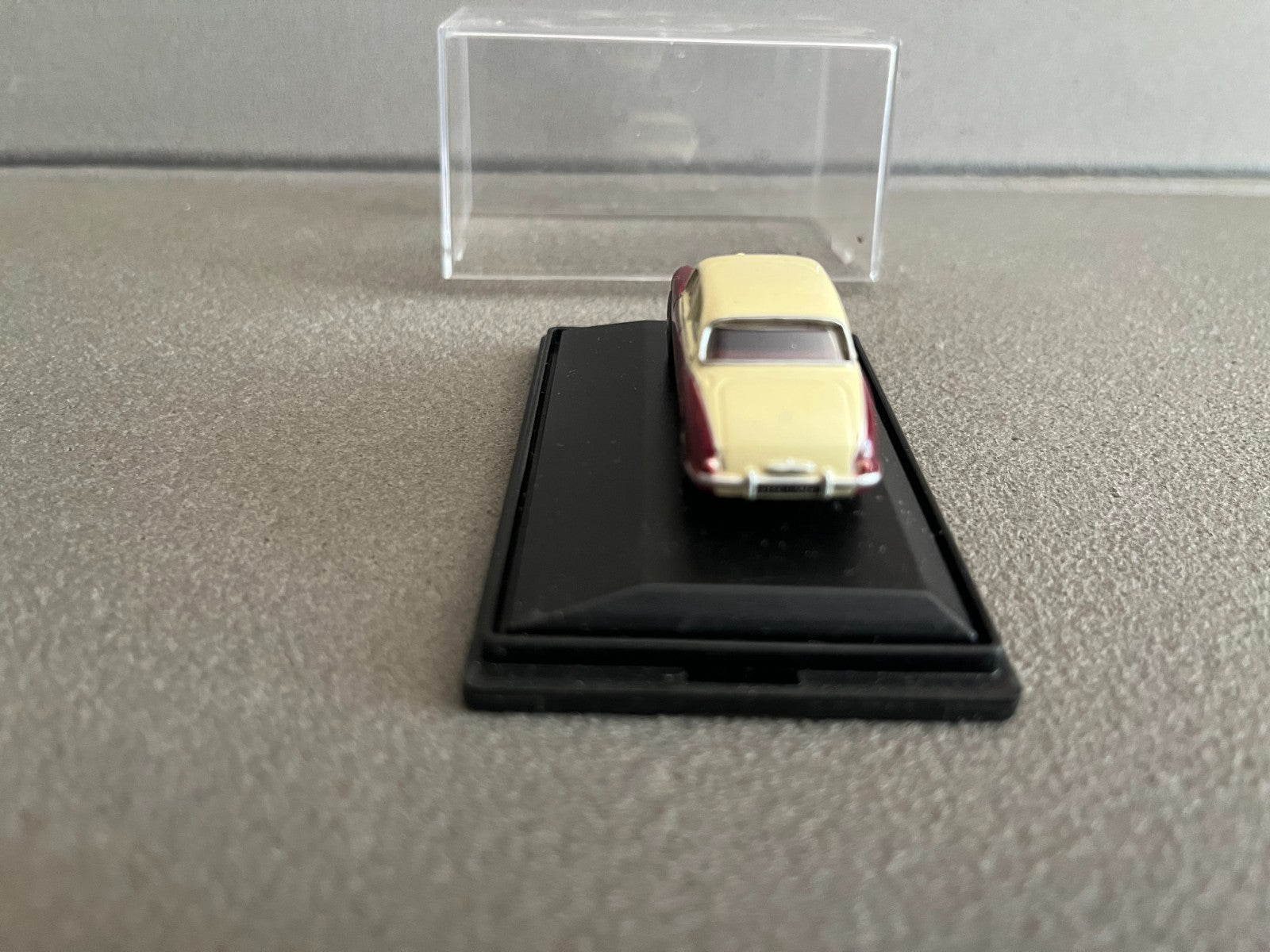 Voiture Miniature MG Zb Oxford au 1/76