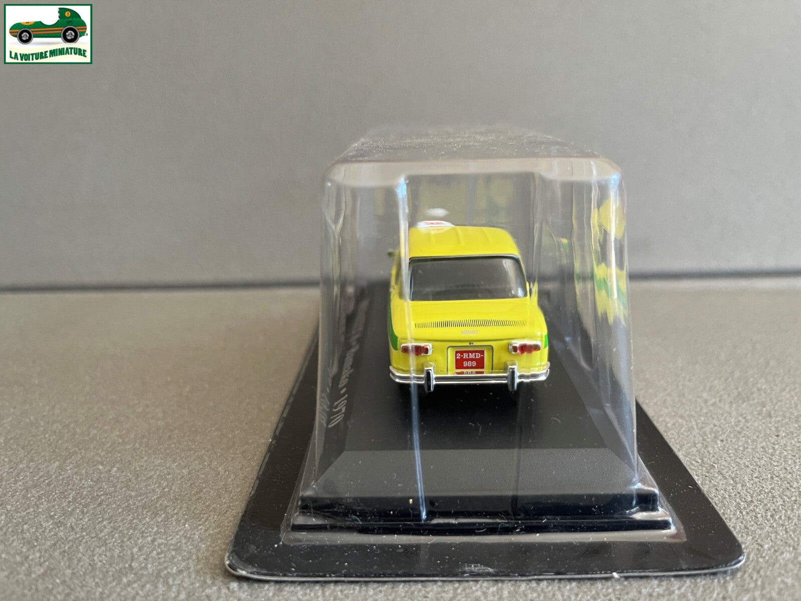 Voiture Miniature Renault 8 Bamako 1970 Taxi Du Monde au 1/43 Altaya