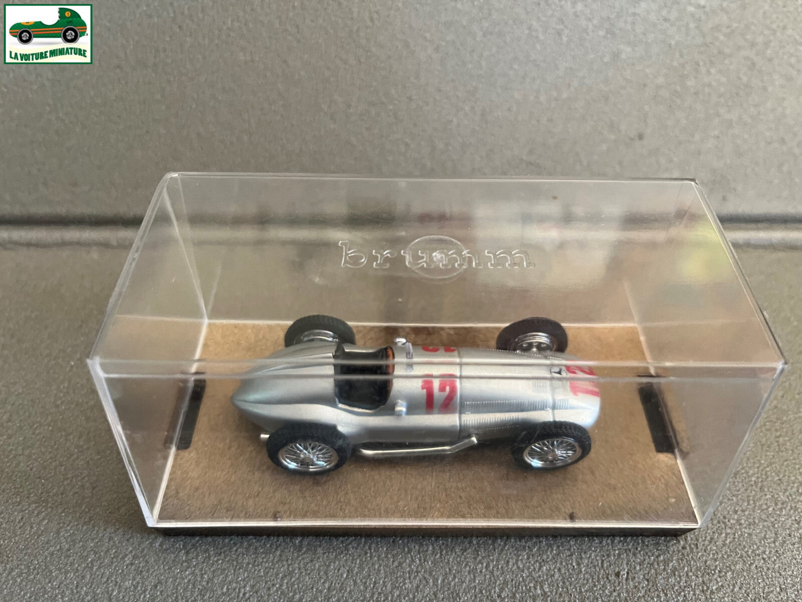 Voiture Miniature Mercedes Benz Course #12 Brumm au 1/43