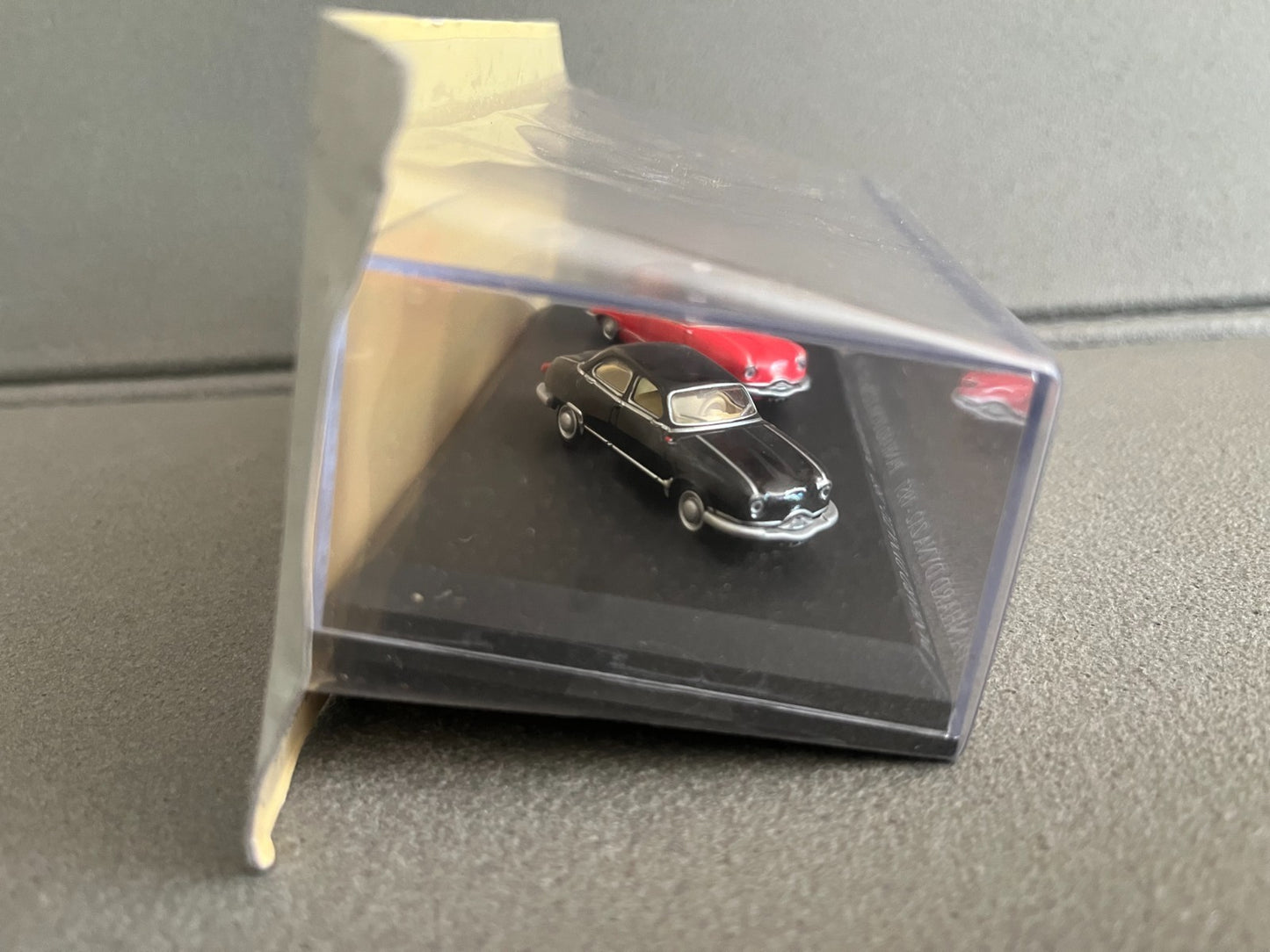 Voiture Miniature Duo Panhard Dyna Z12 1957 Taxi G7 Universal Hobbies 1/87 HO