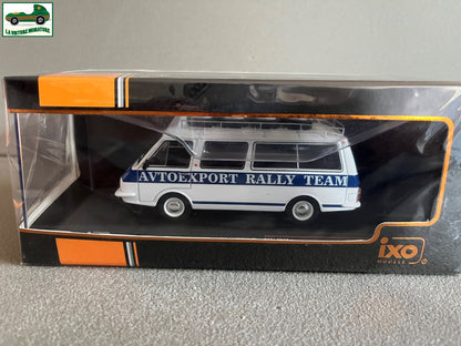 Voiture Miniature Camion Assistance Rallye RAF 2203 LADA Service Ixo au 1/43