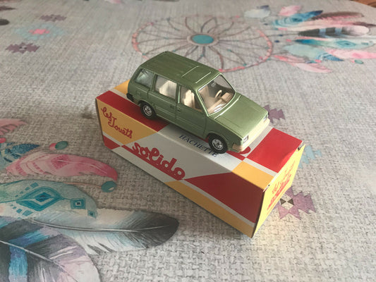 Voiture Miniature Nissan Prairie 1982 Solido Hachette au 1/43