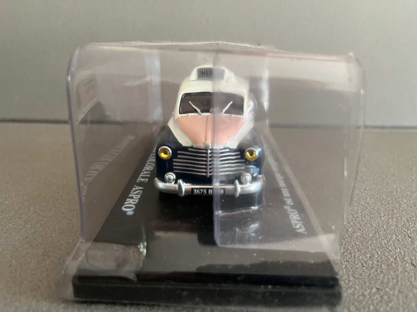 Voiture miniature Renault Colorale Aspro Auto Plus Hachette 1/43
