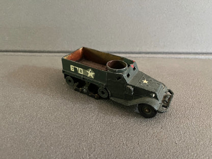 Ancienne Miniature Militaire Blindé Half Track  Dinky Toys Meccano France Epave