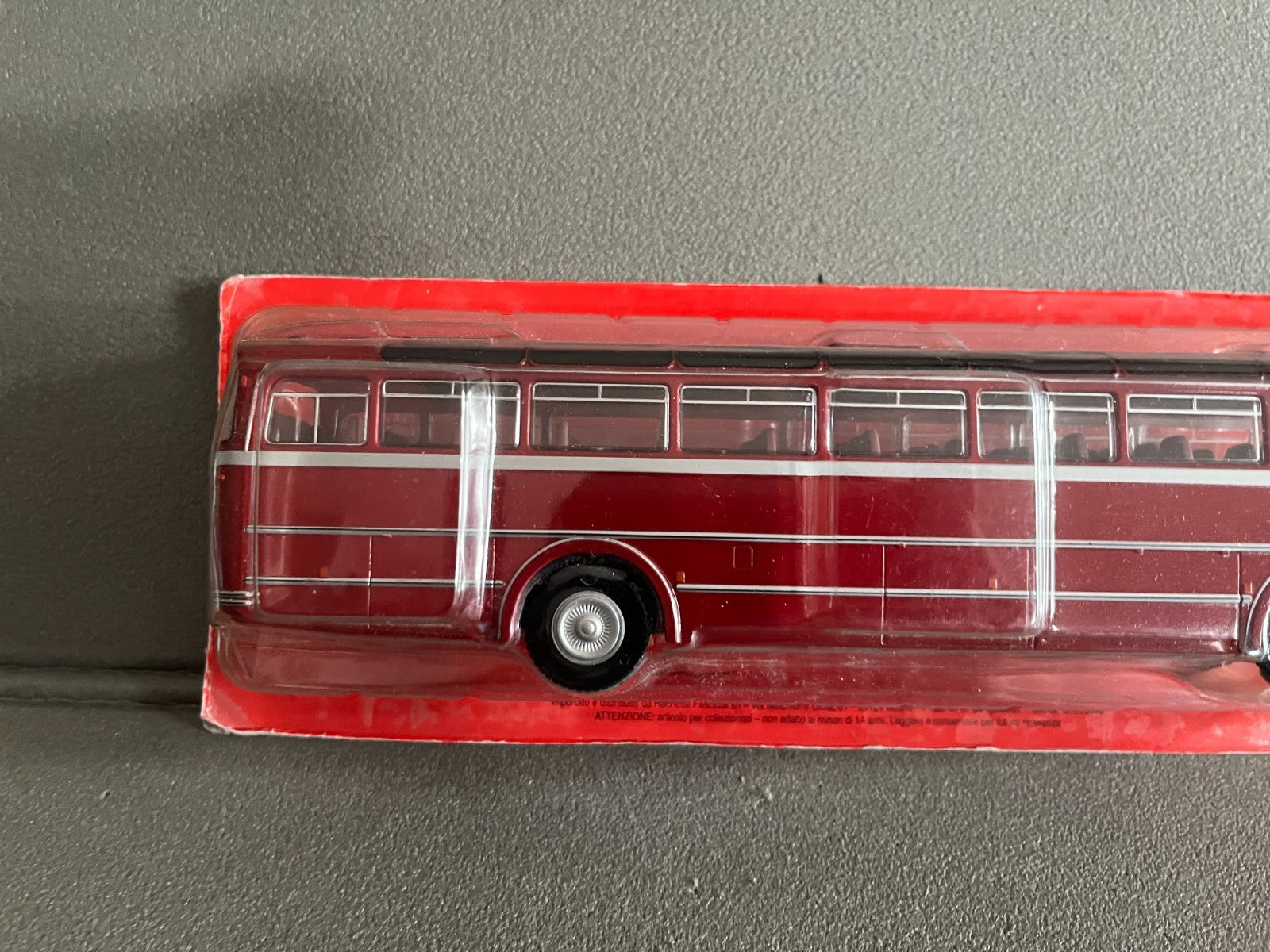 Voiture miniature Van Hool VHF 306 Autocar Autobus Bus Hachette 1/43