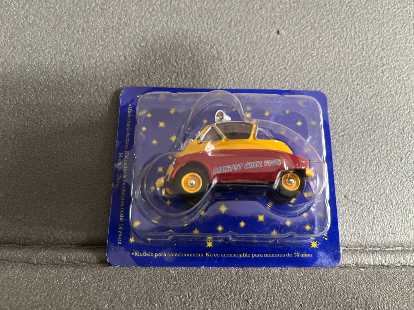 Voiture Miniature Velam Isetta N°28 Cirque Pinder Altaya 1/43