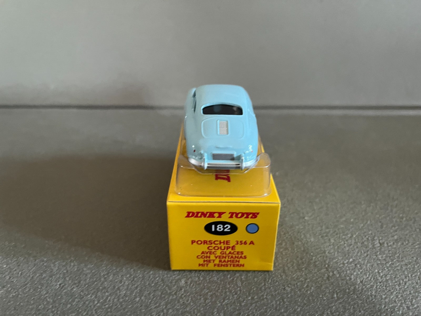 Voiture miniature Porsche 356A Coupé 182 Deagostini Dinky Toys Atlas au 1/43