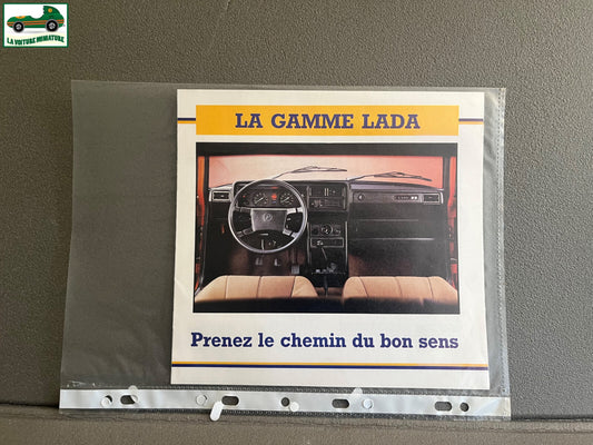 Ancien Dépliant Brochure Documentation Automobile Lada Gamme