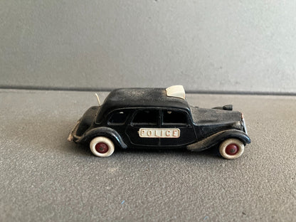 Ancienne Voiture Miniature Citroen 15 Six Police Norev Plastique France Epave