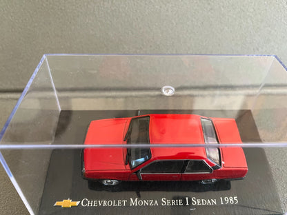 Voiture miniature Chevrolet Monza Serie I Sedan 1985 au 1/43