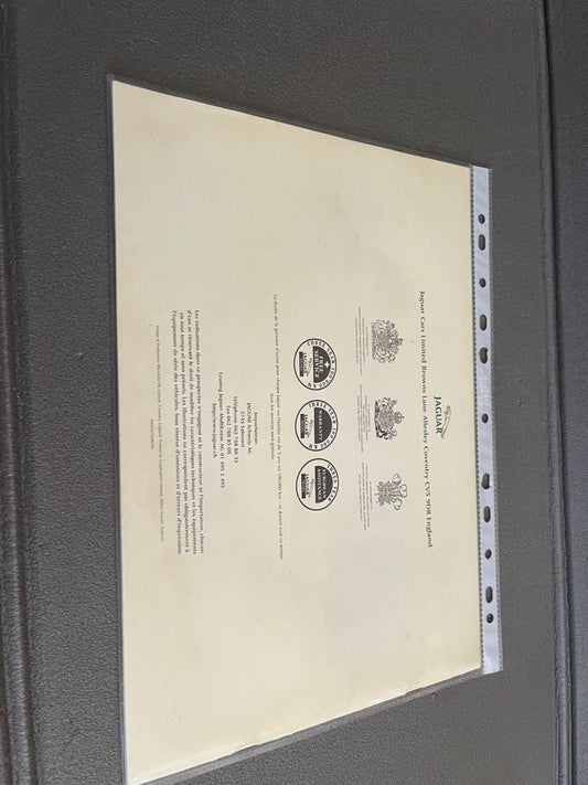 Ancien Dépliant Brochure Documentation Automobile Jaguar Daimler Range 1999