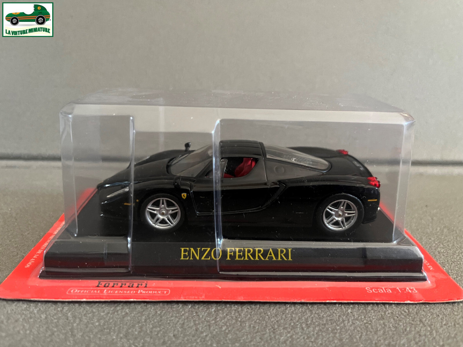 Voiture miniature Collection Ferrari Enzo Ixo Fabbri au 1/43