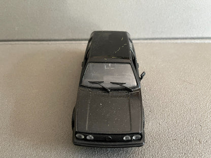 Ancienne Miniature Voiture Volkswagen Golf GL Polistil 1/25