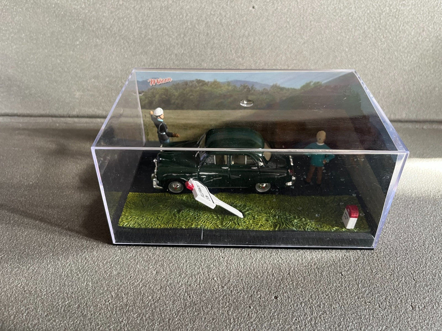 Voiture Miniature Simca Aronde Etape 50 La Route Bleue RN7 1/43