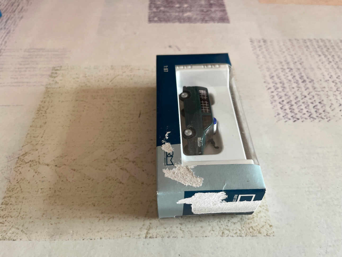 Voiture Miniature Camion Volkswagen T5 Rietze 1/87 HO
