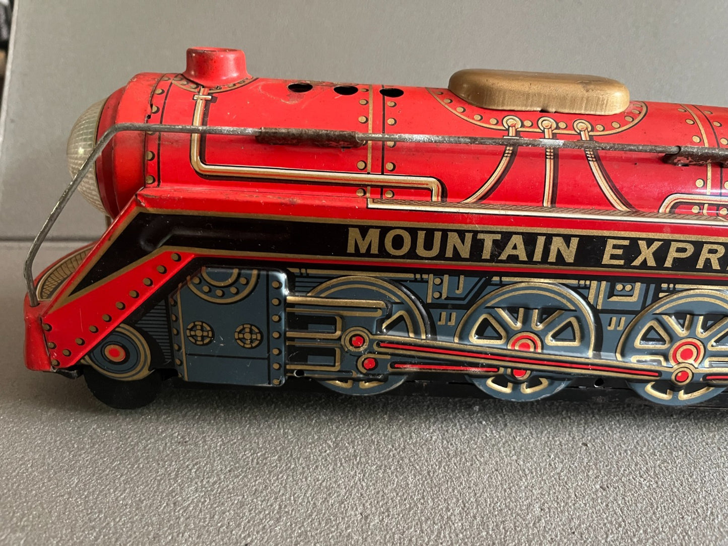 Jouet Ancien Tôle Train Locomotive Modern Toys Mountain Espress Japan