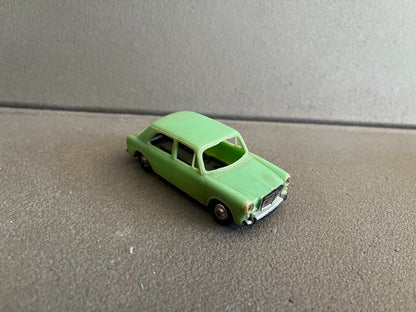 Ancienne Voiture Miniature Simca Chambord Norev Plastique France Epave