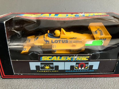 Voiture Miniature Circuit Formule 1 Lotus Honda Turbo C434 Scalextric 1/32