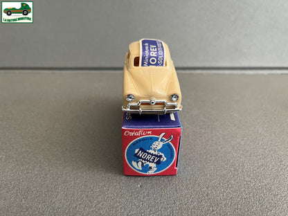Voiture miniature Simca 9 Aronde Norev Plastique 1/43