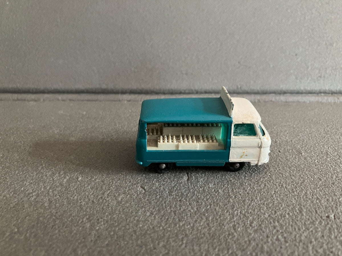 Ancienne Voiture Miniature Camion Commer Bottle Float 21 Matchbox Lesney England