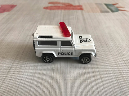 Voiture miniature Land Rover Police Majorette N°266 1/60