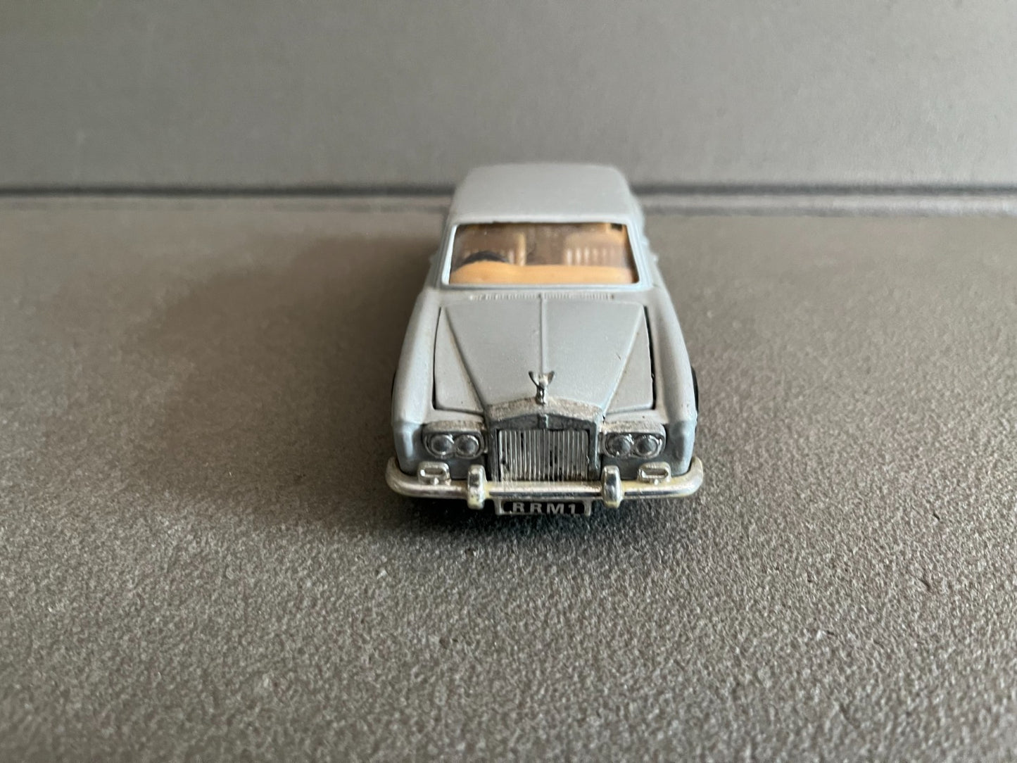Jouet Ancien Voiture Miniature Rolls Royce Corniche Corgi Gt Britain 1/36
